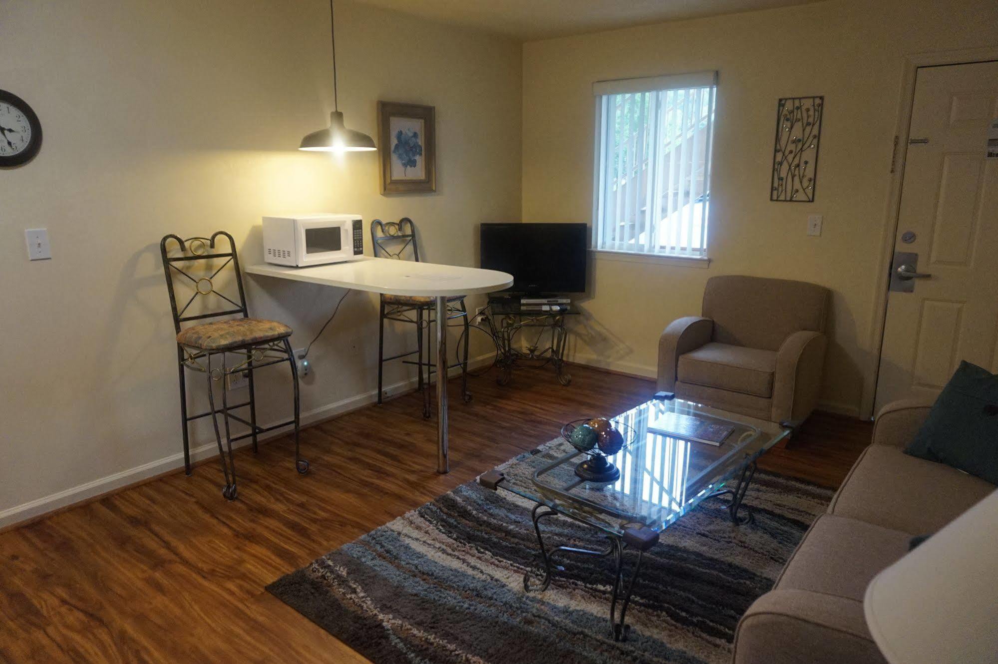 Affordable Corporate Suites Of 세일럼 외부 사진